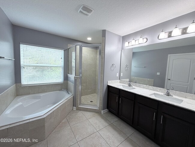 Building Photo - 3112 S Cassata Ln