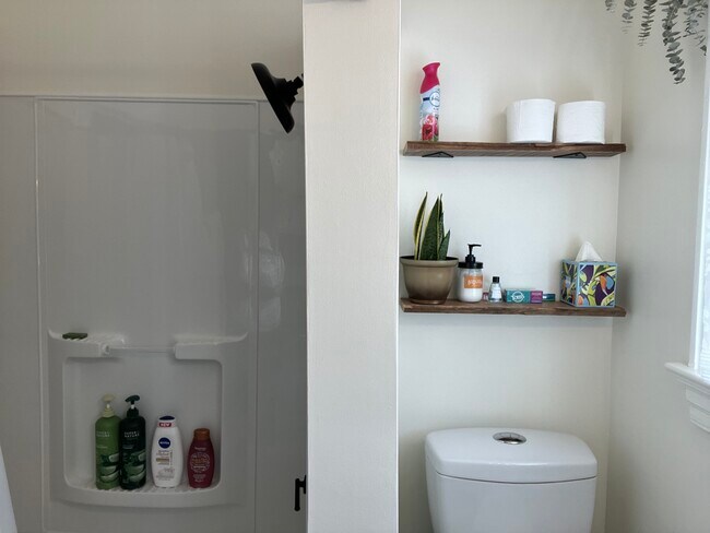 Building Photo - 3524 S Compton Ave