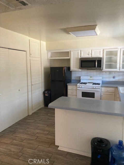Building Photo - 168 Tamarisk St