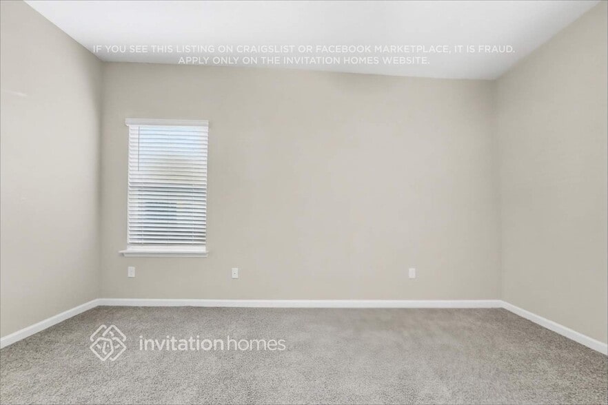 Building Photo - 9790 Lovage Ln