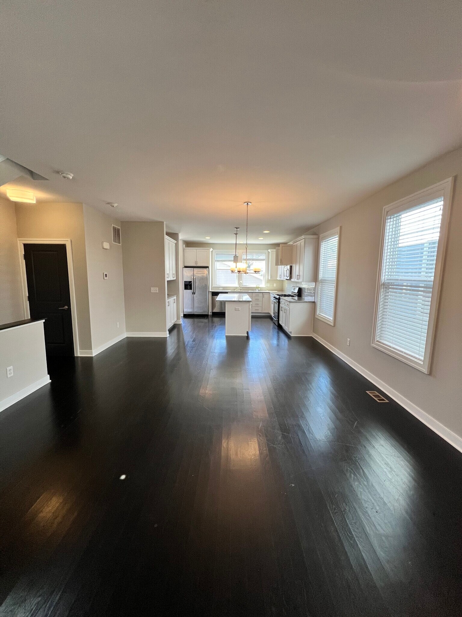 Living Room - Kitchen - 1335 N Grant Ave