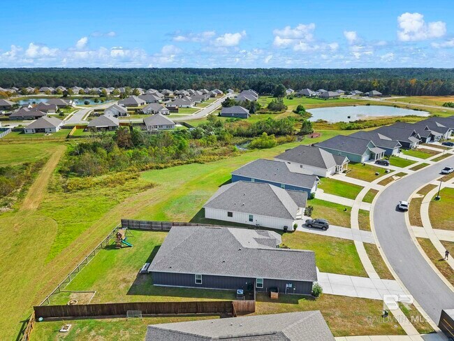 Building Photo - 13164 Shoshoney Cir