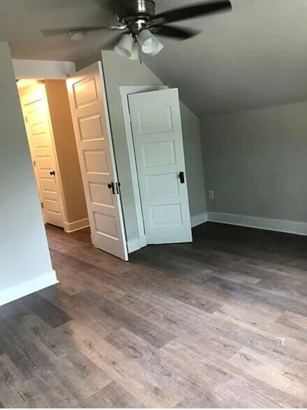 Bedroom 3 - 2885 Erie Ave