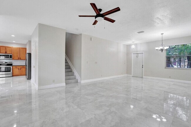 Building Photo - 12645 NW 8th Ct