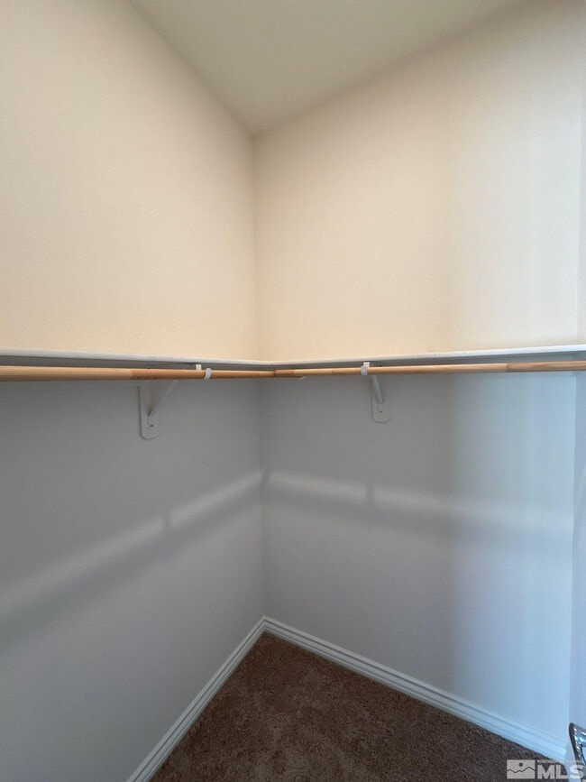 Building Photo - 8370 Simsbury Dr