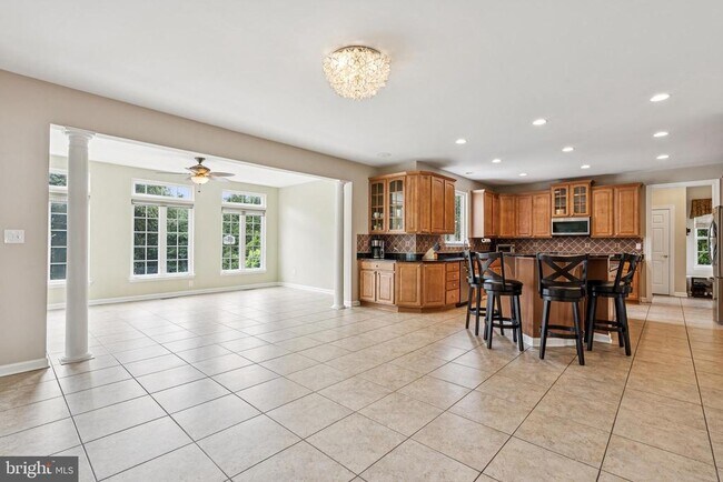 Building Photo - 602 Corsair Ct