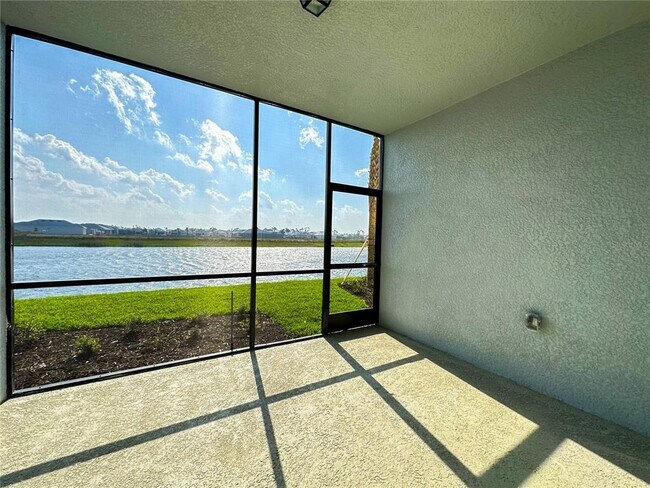 Building Photo - 14204 Heritage Landing Blvd