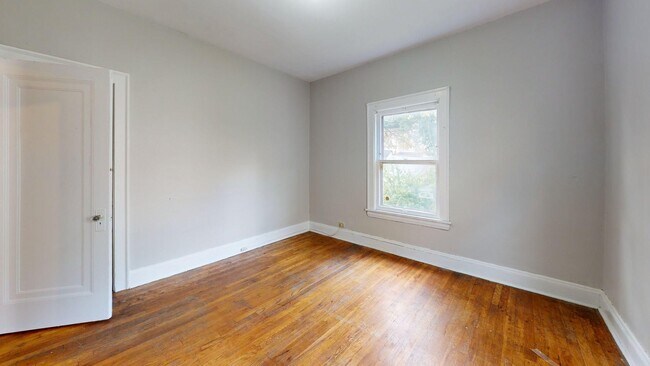 Building Photo - 1534 Belmar Rd