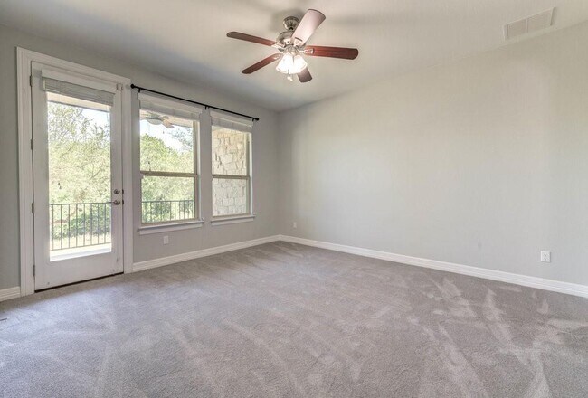 Building Photo - 403 Bellagio Dr