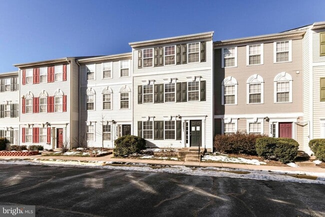 Building Photo - 22931 Fleet Terrace