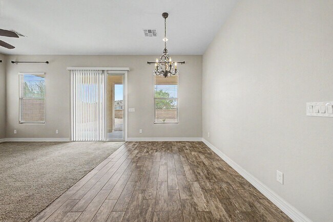 Building Photo - 8833 S 167th Ln