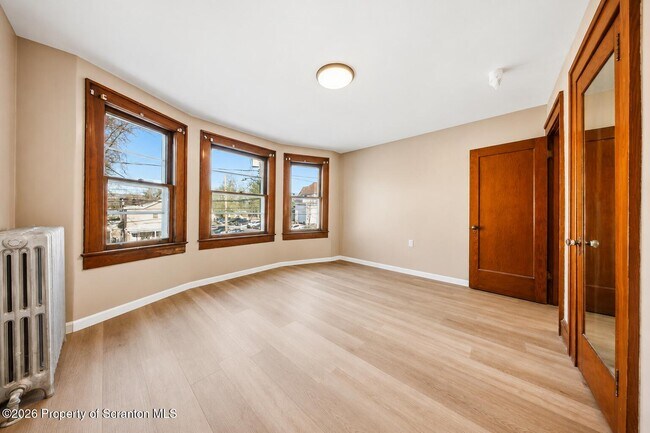 Building Photo - 1312 N Washington Ave