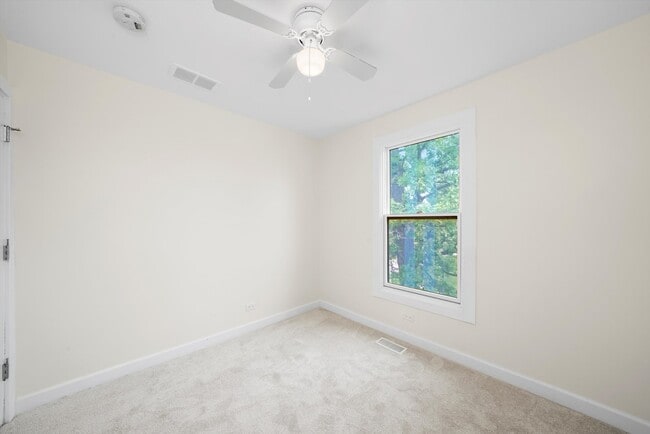 Building Photo - 9771 W 143rd St