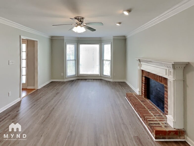 Building Photo - 1728 Russet Woods Ln