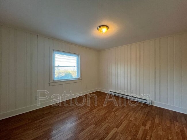 Building Photo - 12 Swager Dr