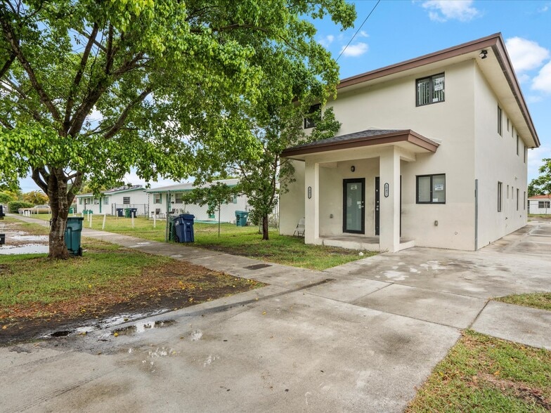 Building Photo - 10455 SW 179th St