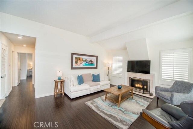 Building Photo - 63 Corsica Dr