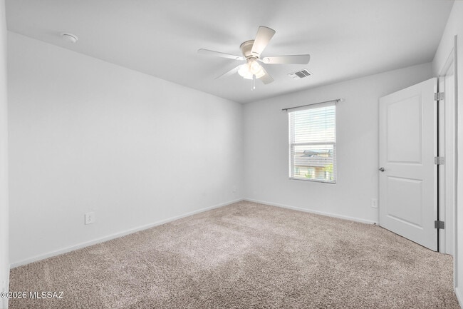 Building Photo - 7801 S Walnutview Dr