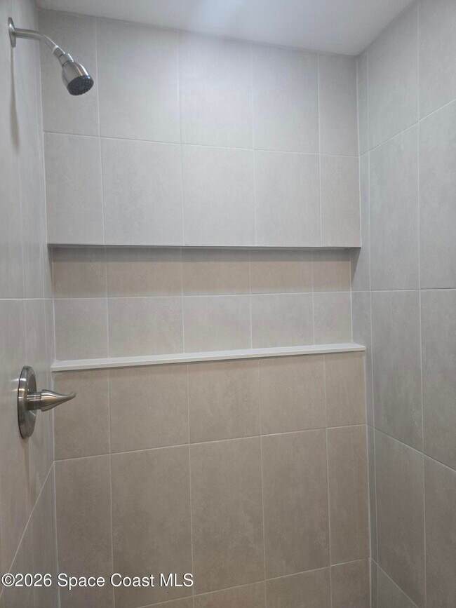 Building Photo - 189 Seawind Dr