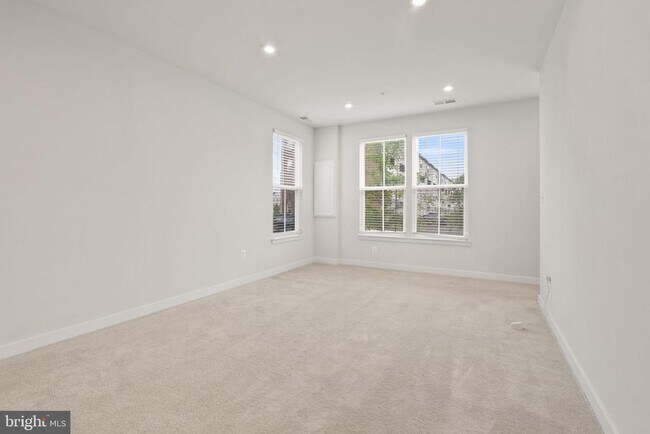 Building Photo - 5507 Greenpoint Ln