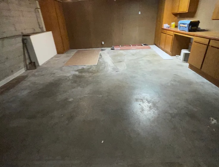 garage - 2129 NW 201st St