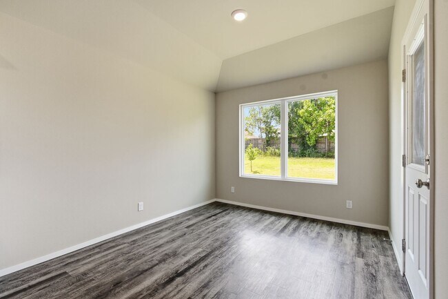 Building Photo - 7814 S 290th E Ave