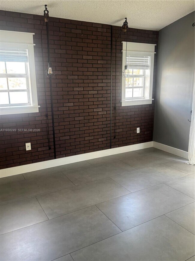 Building Photo - 5235 SW 153rd Ave