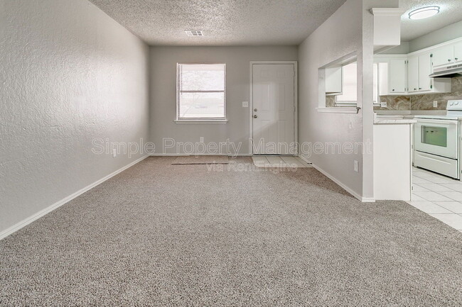 Building Photo - 129 SE 42nd St