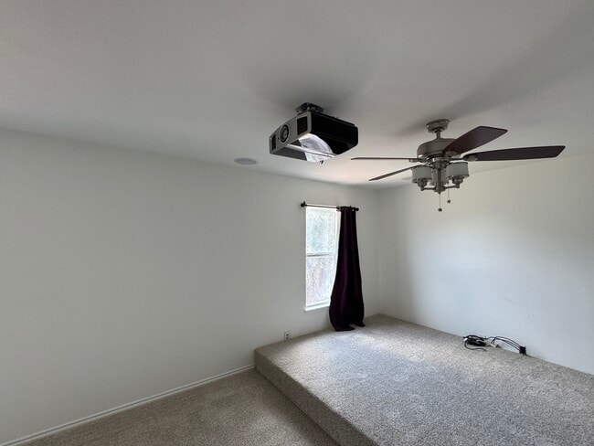 Building Photo - 3618 Wolf Dr