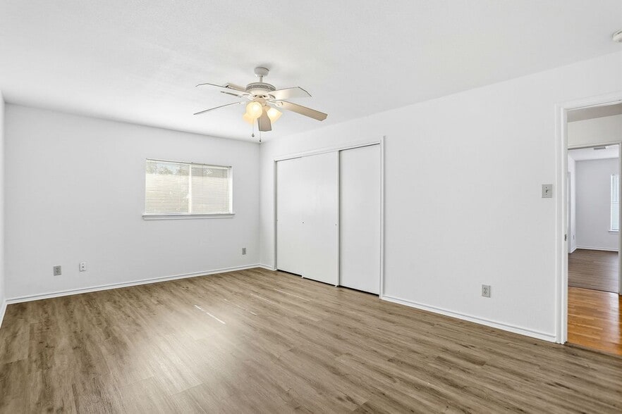 Building Photo - 522 Ashley