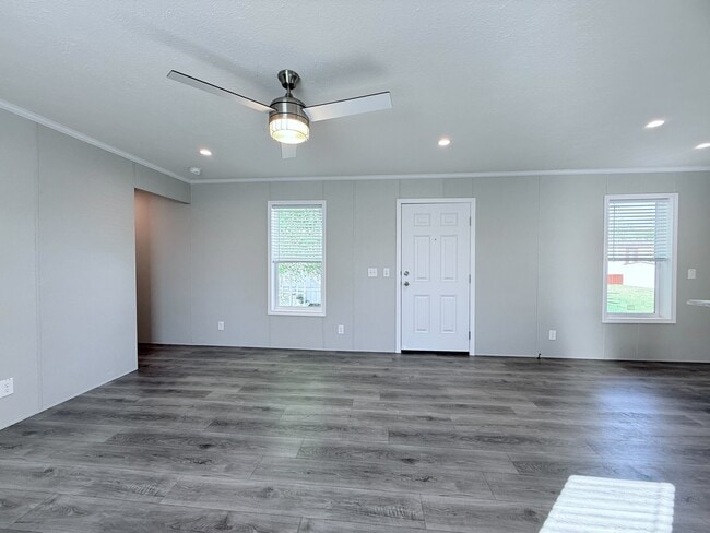 Building Photo - 29649 Cambridge Ct