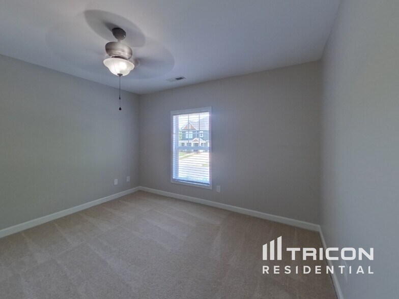 Building Photo - 11514 Fernleigh Pl