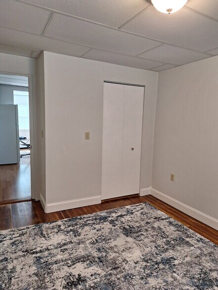 Building Photo - 88 Bismark St