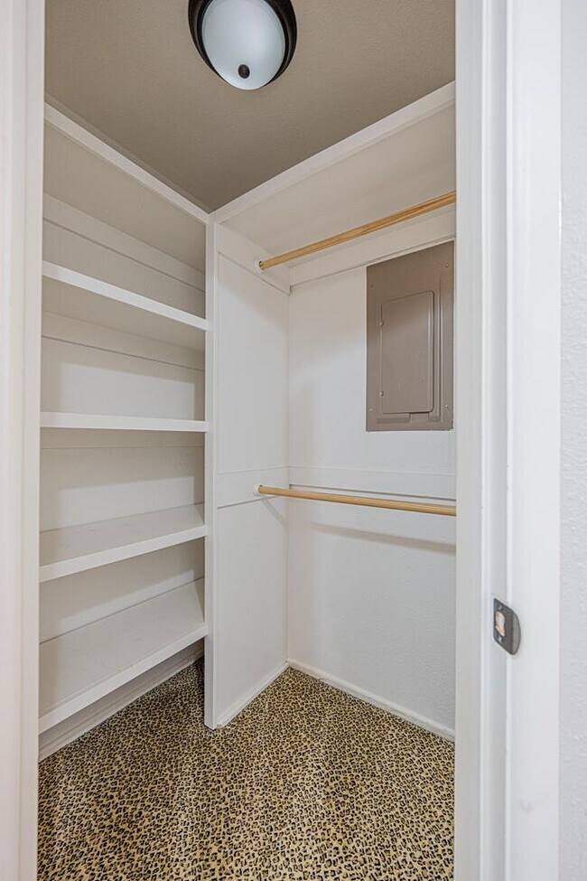 Building Photo - 105 Quail Run