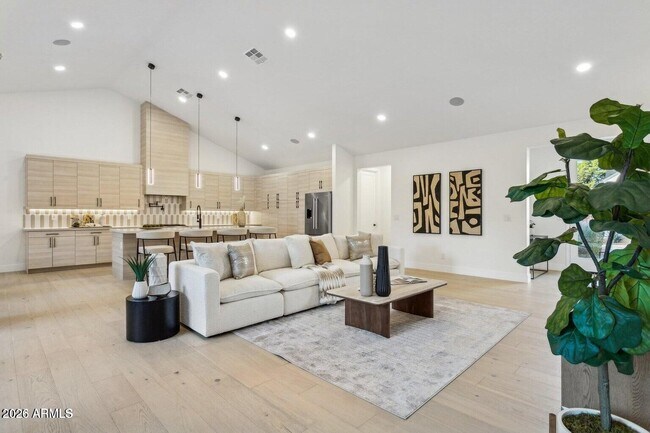 Building Photo - 6323 N 10th Dr