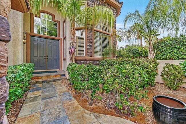 Building Photo - Fully Upgraded 5 Bedroom 4.5 Bathroom in Guard Gated Foothills Community!