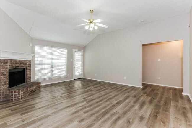 Building Photo - 12437 Seven Eagles Ln