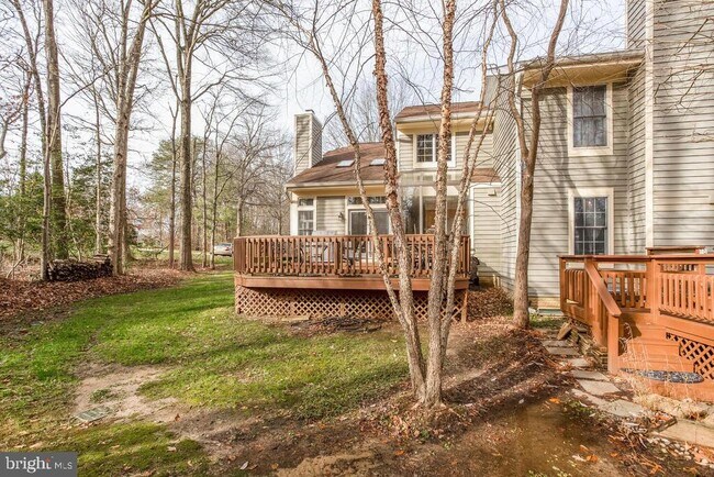 Building Photo - 100 Spring Pl Way