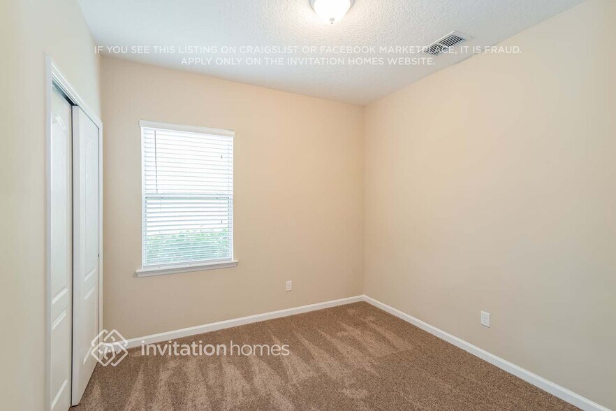 Building Photo - 137 Tollerton Avenue