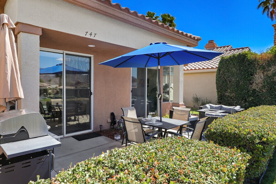 Building Photo - 76747 Minaret Way
