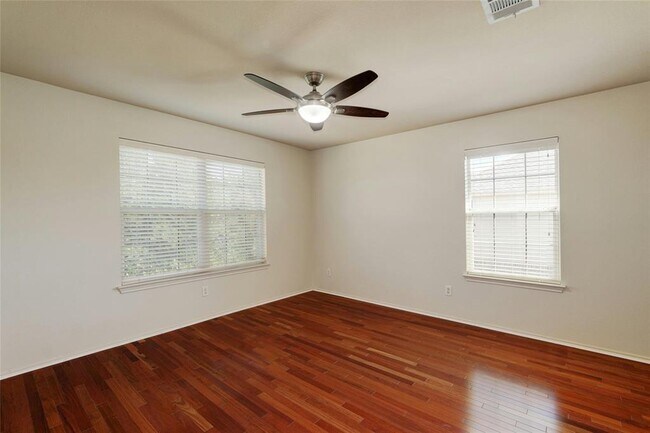 Building Photo - 8227 Liberty Walk Dr