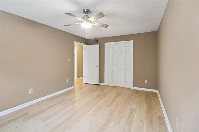 Building Photo - 2398 Lawrenceville Hwy