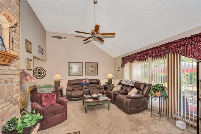 Building Photo - 15707 S Rte 59