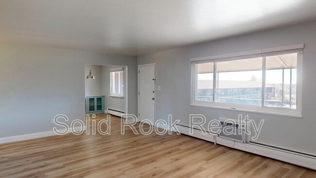 Building Photo - 434 Valley Hi Cir