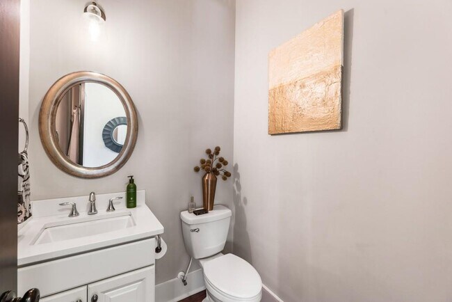 Building Photo - 7280 Samples Field Rd