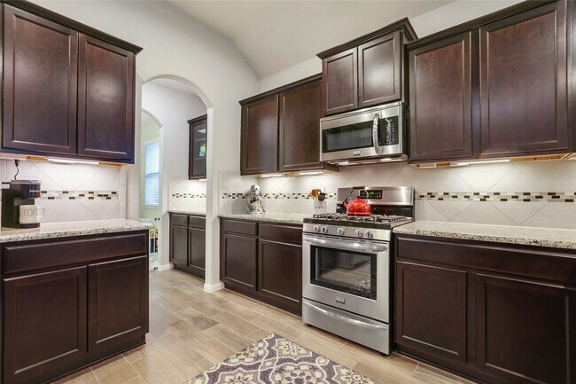 Building Photo - 14141 Isle Royal Ln