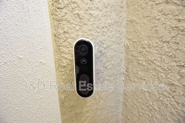 Building Photo - 3857 Capri Coast Dr