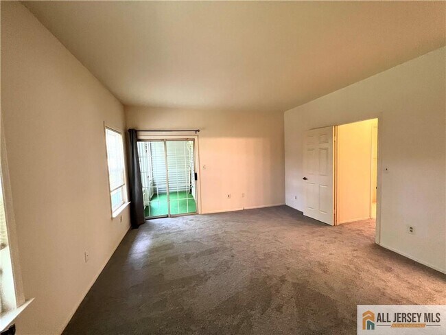 Building Photo - 1 Melborn Dr