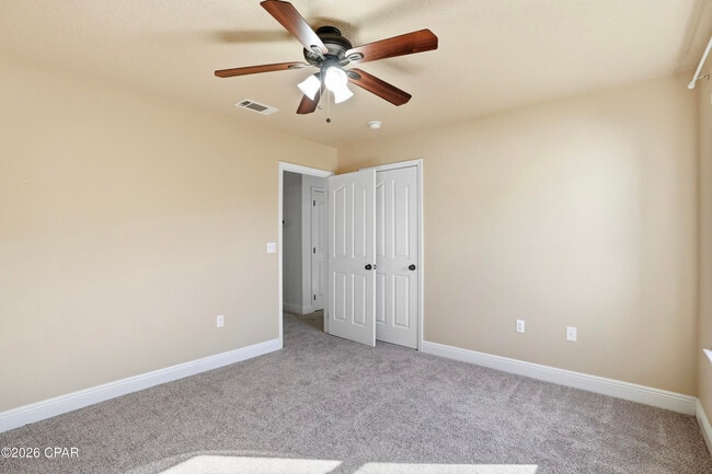 Building Photo - 323 Madison Circle