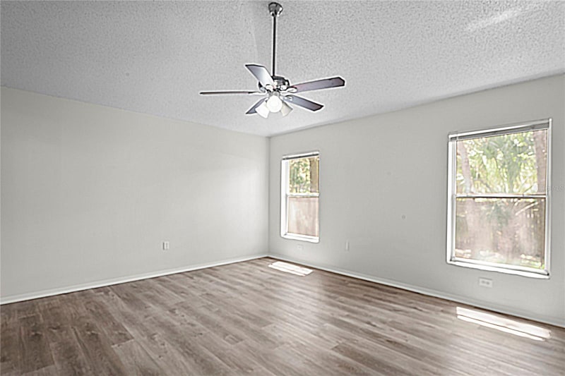 Building Photo - 11829 Kestrel Dr